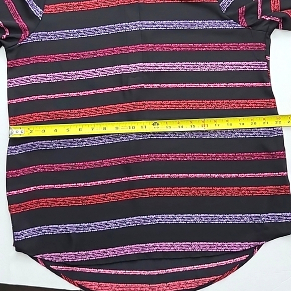 ⭐️3/ $3⭐️ APT. 9 Black Pink Purple Stripes Roll-Up Sleeves Zip Crew Collar Sz M - Picture 13 of 15